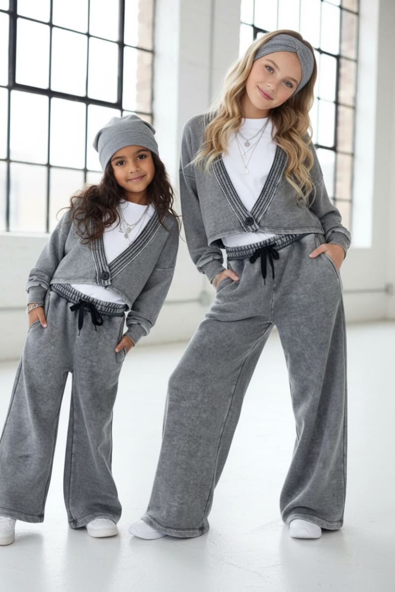 Komplet 3-częściowy Look Style bluza, t-shirt, spodnie, jasny szary - obrazek 4